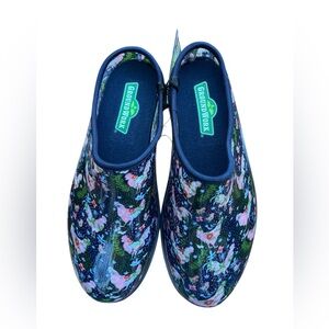 NWT Women’s blue Garden Shoes with chicken floral Print Casual waterproof gifts